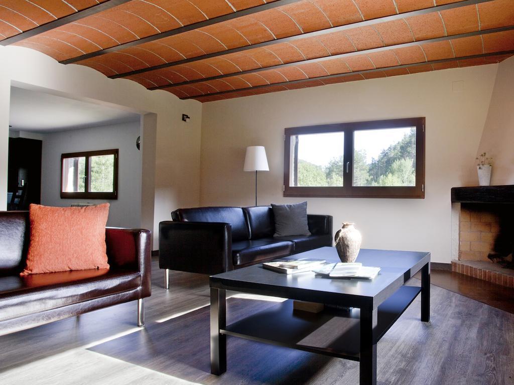 Mas Pinoses Guest House Les Llosses Ngoại thất bức ảnh